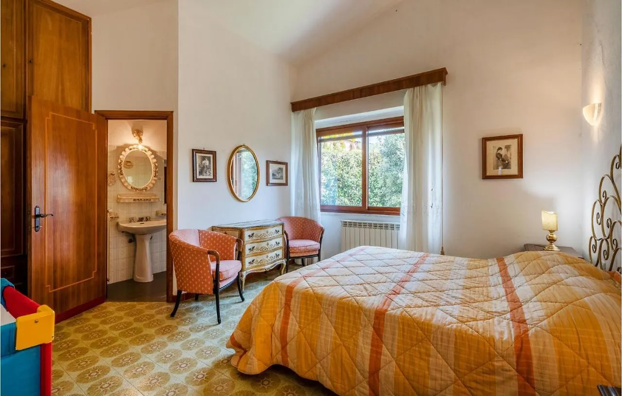 Amazing Home In Saturnia With Wifi