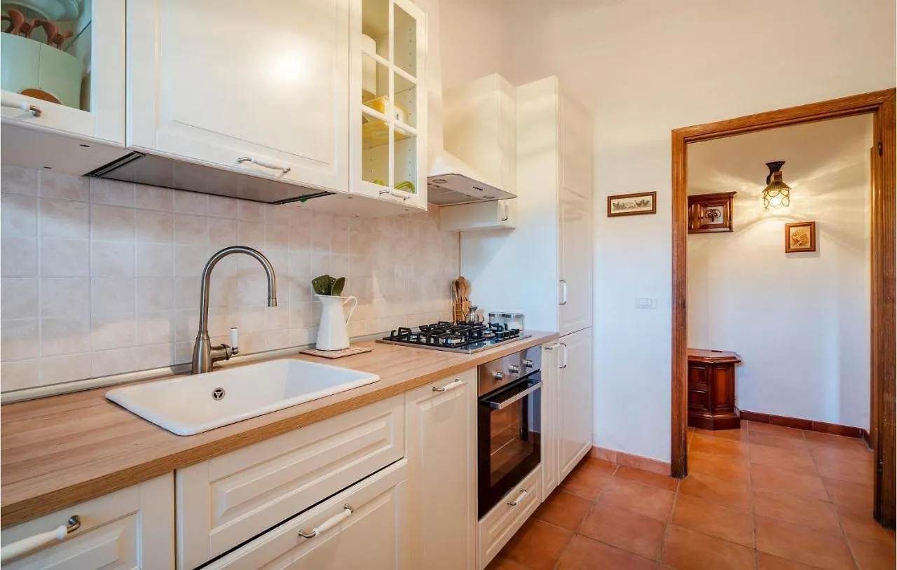 Amazing Home In Saturnia With Wifi
