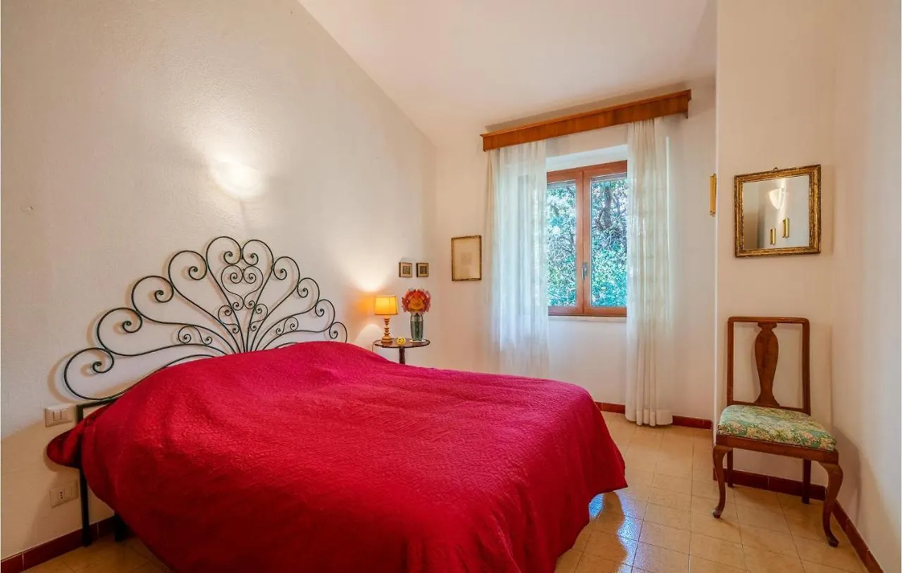 Amazing Home In Saturnia With Wifi